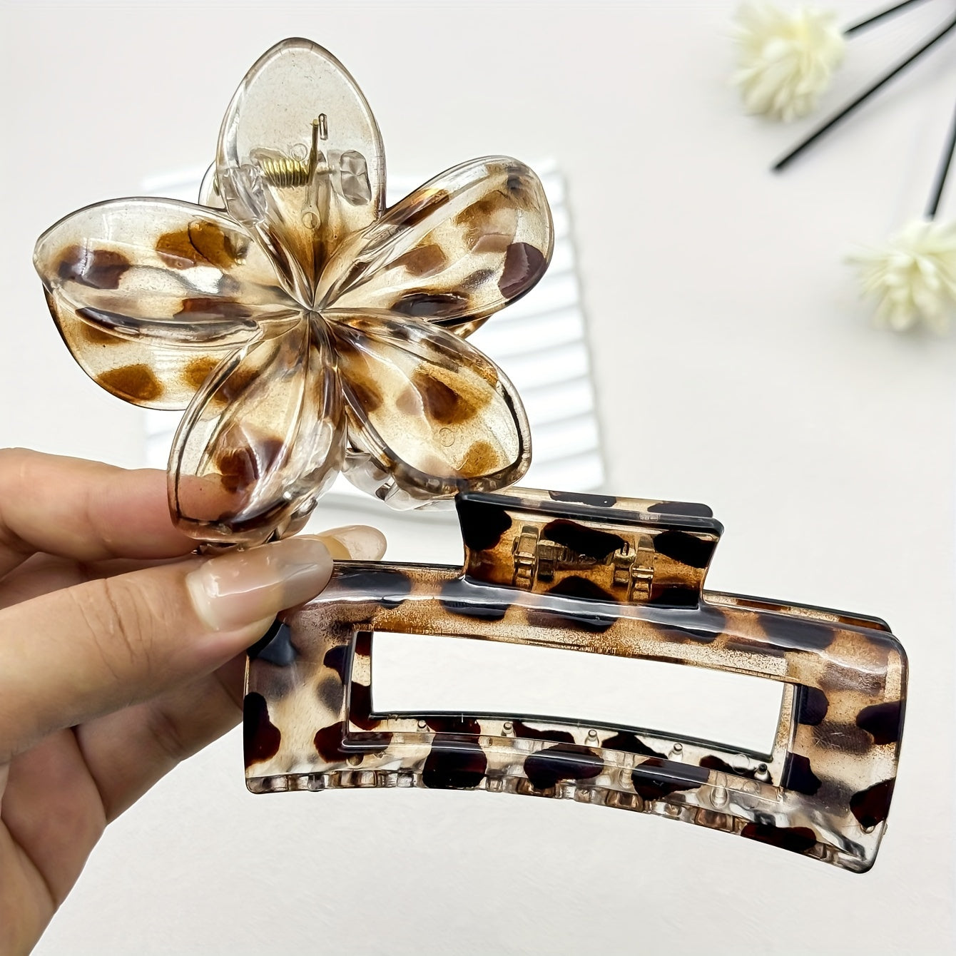 4pcs Leopard Print Claw Clip